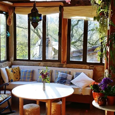 Mille Ou Deux Nuits Séjour chez l'habitant *